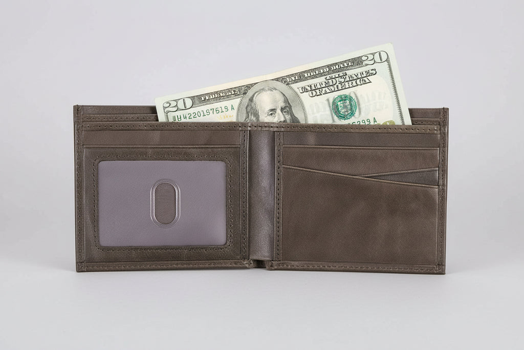 Leather Wallet || With God All Things are Possible || Matt. 19:26